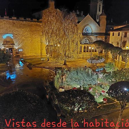 B&B Apartamentos La Atalaya Olite Luaran gambar