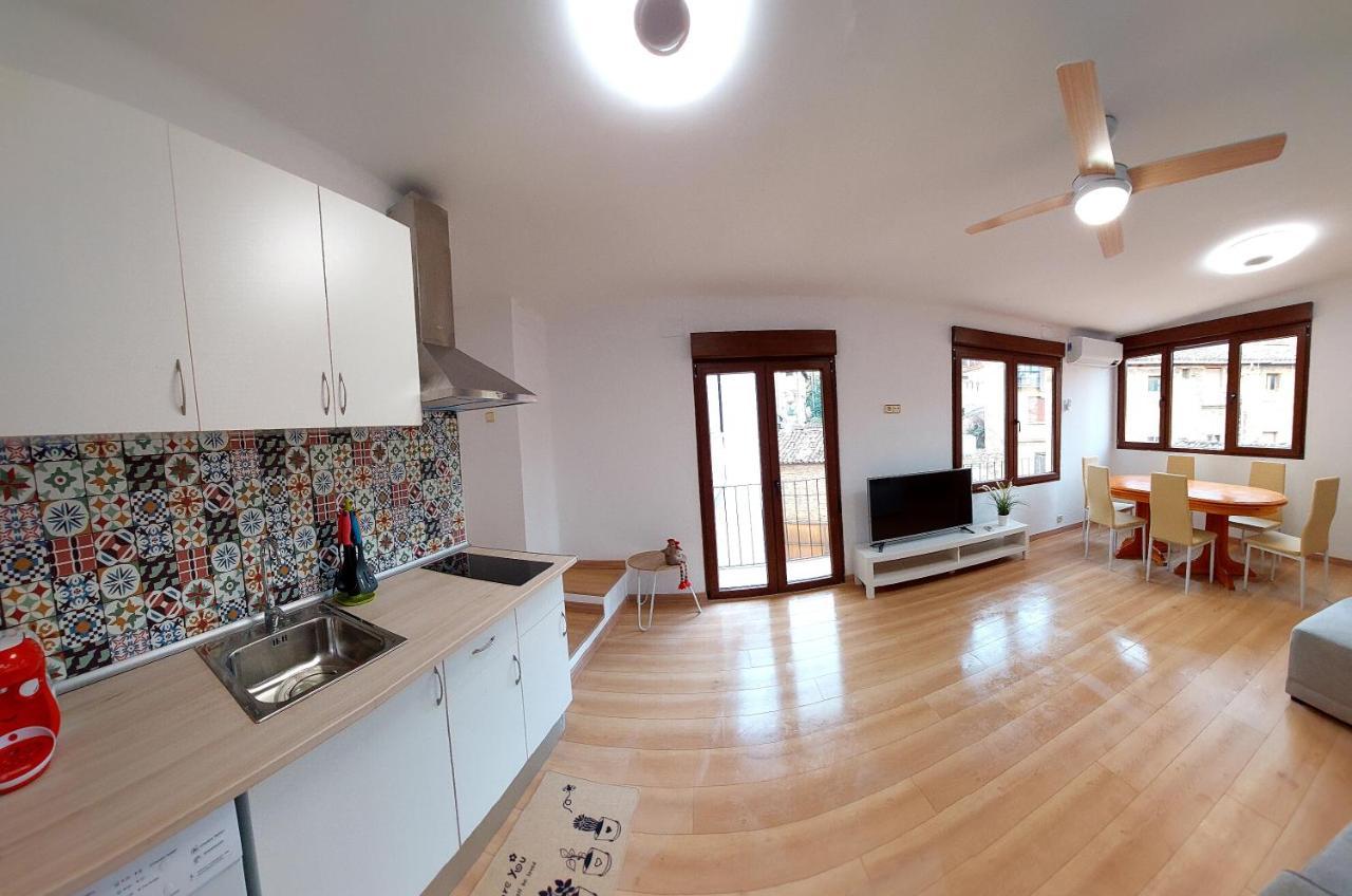 B&B Apartamentos La Atalaya Olite Luaran gambar