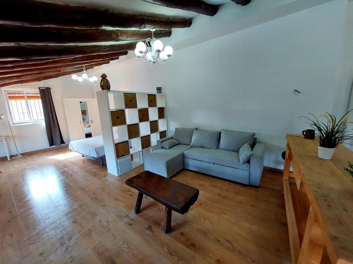 B&B Apartamentos La Atalaya Olite Luaran gambar
