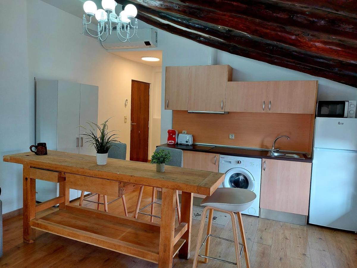 B&B Apartamentos La Atalaya Olite Luaran gambar
