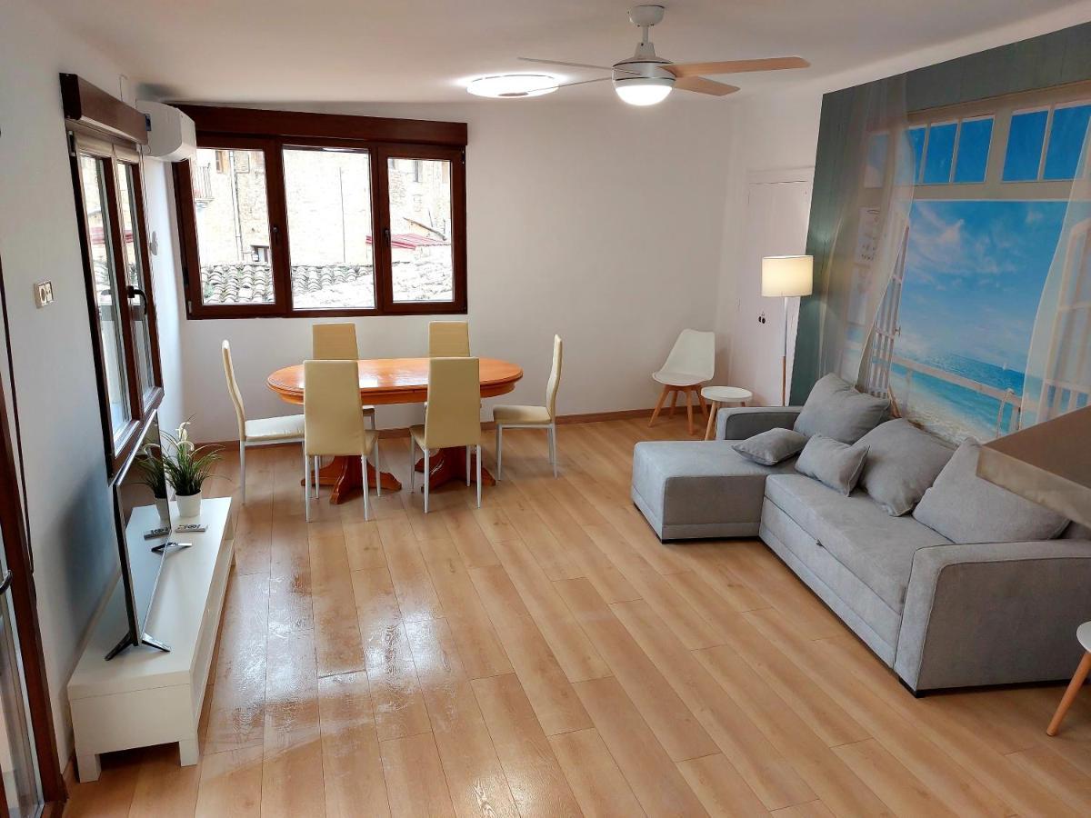 B&B Apartamentos La Atalaya Olite Luaran gambar